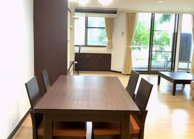 2-BR Condo at Supalai Place Sukhumvit 39 near BTS Phrom Phong