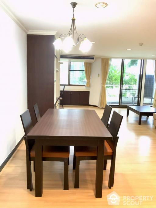 2-BR Condo at Supalai Place Sukhumvit 39 near BTS Phrom Phong