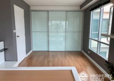 1-BR Condo at Condo One Sukhumvit 67 near BTS Phra Khanong