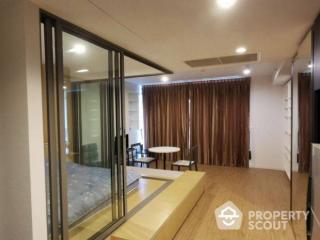 1-BR Condo at Siamese Surawong near MRT Sam Yan