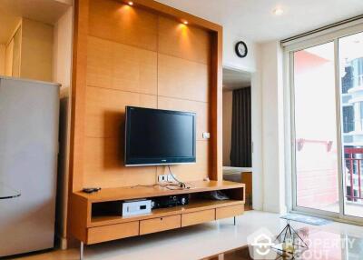 1-BR Condo at Manhattan Chidlom near BTS Chit Lom