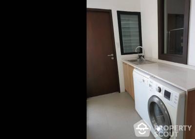 3-BR Condo at Sathorn Gardens near MRT Si Lom