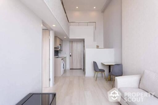 1-BR Condo at Knightsbridge Prime Sathorn near BTS Chong Nonsi