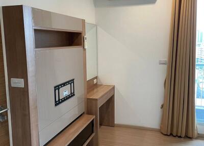 1-BR Condo at Rhythm Sukhumvit 50 near BTS On Nut