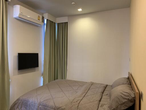 M Thonglor 10 is a modern high-rise condominium has 22 storey