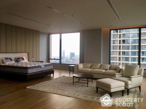 3-BR Condo at Sindhorn Residence near BTS Ratchadamri