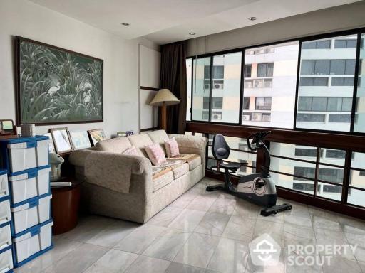 3-BR Condo at President Park Condominium near MRT Queen Sirikit National Convention Centre