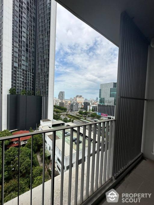 2-BR Condo at Nara 9 Sathorn-Narathiwas near BTS Saint Louis