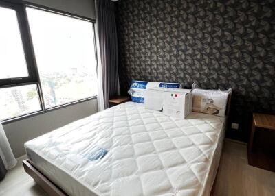 1-BR Condo at Life One Wireless near BTS Phloen Chit