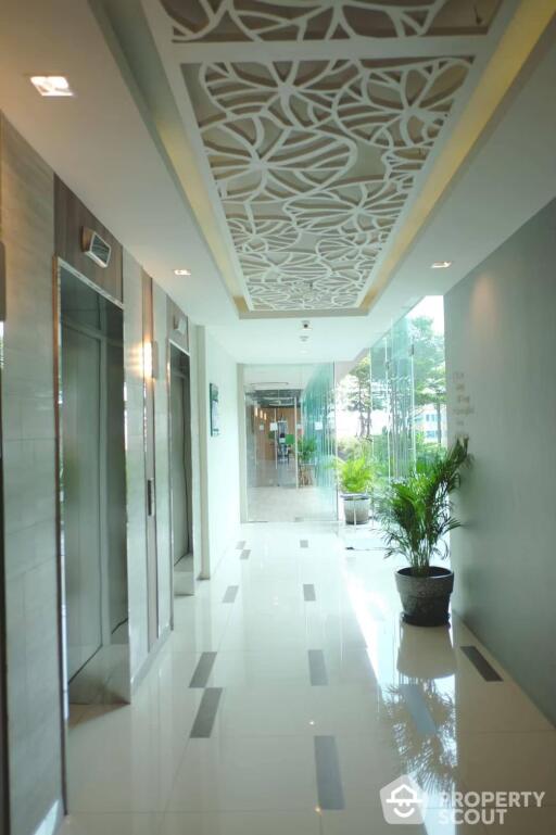 1-BR Condo at The Niche Pride Thong Lo-Phetchaburi in Bang Kapi