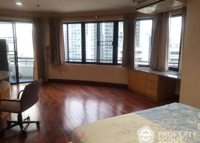 2-BR Condo at Moon Tower Condominium near BTS Thong Lor (ID 512764)