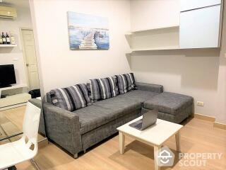 1-BR Condo at Life @ Sathorn 10 near BTS Chong Nonsi