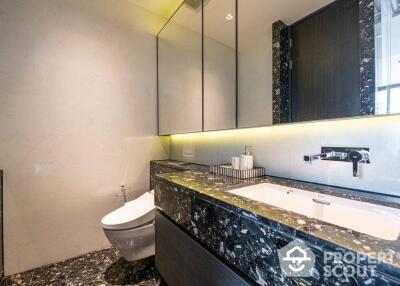 1-BR Condo at Beatniq Sukhumvit 32 near BTS Thong Lor