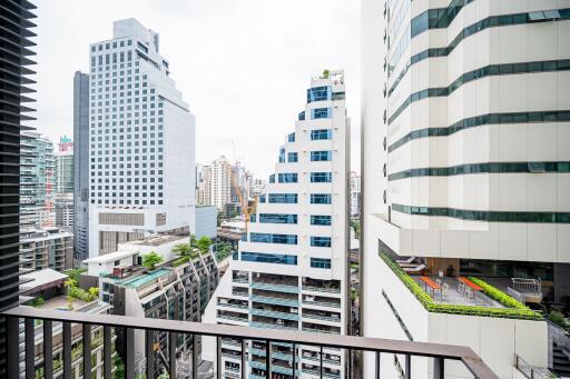 Easy access condo 5 minutes to BTS/MRT