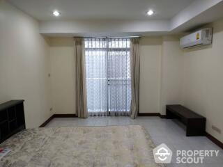 3-BR Condo at Royal Castle Sukhumvit near BTS Phrom Phong