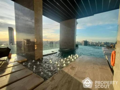 2-BR Condo at Knightsbridge Prime Onnut near BTS On Nut