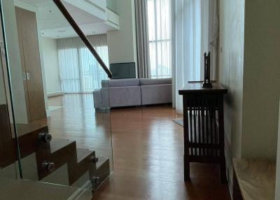 3-BR Condo at Bright Sukhumvit 24 Condominium near MRT Queen Sirikit National Convention Centre