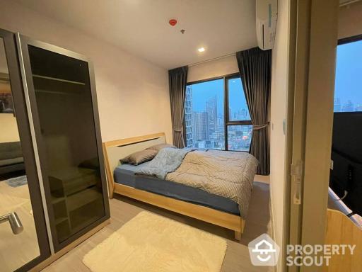 2-BR Condo at Life Asoke - Rama 9 near MRT Phra Ram 9