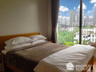 1-BR Condo at Down Town 49 near BTS Phrom Phong