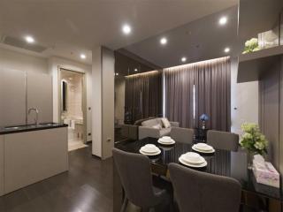 Luxury 2 bedrooms condo with en-suit bathroom with bathtub in The XXXIX