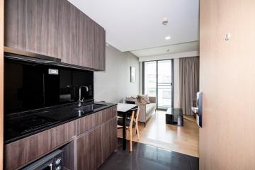 Via 49, low-rise condominium located in the leading metro area of Sukhumvit