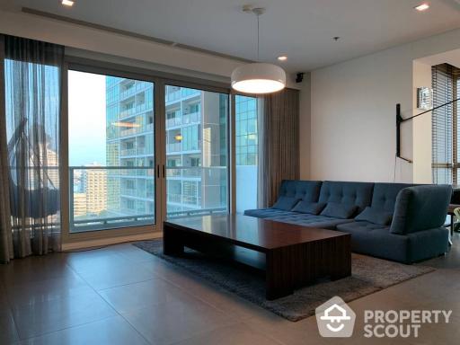 2-BR Condo at The River Condominium near BTS Saphan Taksin (ID 513216)