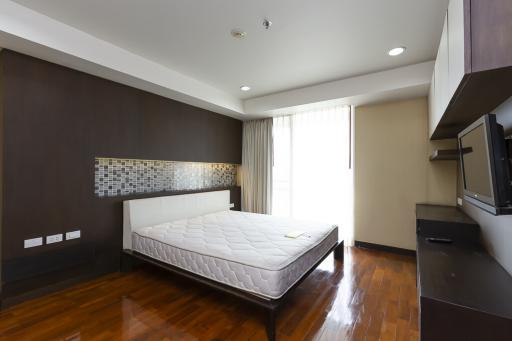 Double Tree Residence, wide area apartment