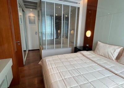 1-BR Condo at The Address Sukhumvit 28 near BTS Phrom Phong