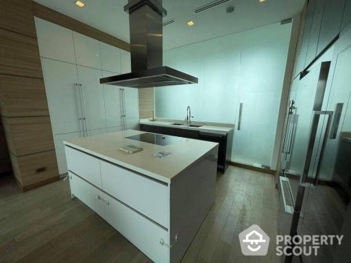 3-BR Condo at Millennium Residence @ Sukhumvit Condominium near BTS Phrom Phong (ID 513743)