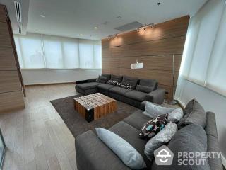 3-BR Condo at Millennium Residence @ Sukhumvit Condominium near BTS Phrom Phong (ID 513743)