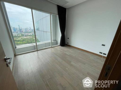 3-BR Condo at Millennium Residence @ Sukhumvit Condominium near BTS Phrom Phong (ID 513743)