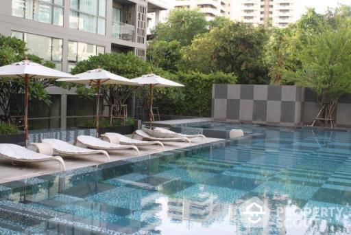 1-BR Condo at Via Botani near BTS Phrom Phong (ID 510278)