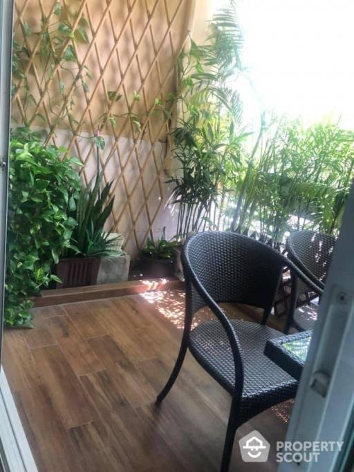 2-BR Condo at Fragrant 71 Condominium near BTS Phra Khanong