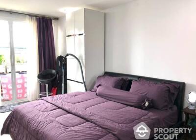 2-BR Condo at Fragrant 71 Condominium near BTS Phra Khanong