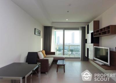 1-BR Condo at The River Condominium near BTS Saphan Taksin