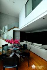 3-BR Condo at Bright Sukhumvit 24 Condominium near MRT Queen Sirikit National Convention Centre