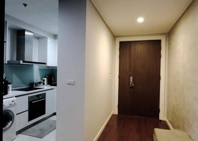 3-BR Condo at Bright Sukhumvit 24 Condominium near MRT Queen Sirikit National Convention Centre