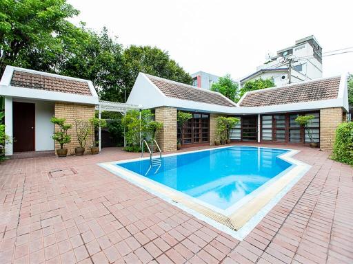 House on Sukhumvit Rd for rent, With Pool