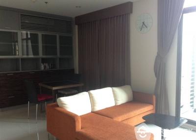 1-BR Condo at Villa Asoke near MRT Phetchaburi