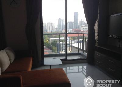 1-BR Condo at Villa Asoke near MRT Phetchaburi