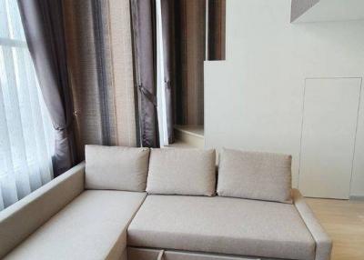 1-BR Condo at Knightsbridge Prime Sathorn near BTS Chong Nonsi (ID 515713)