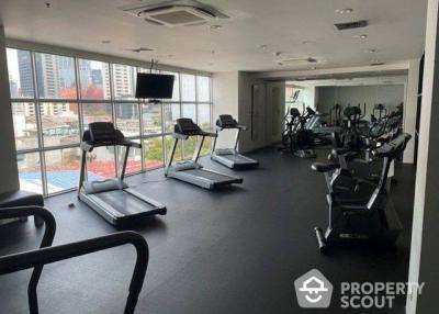 2-BR Condo at Citi Smart Sukhumvit 18 near BTS Asok