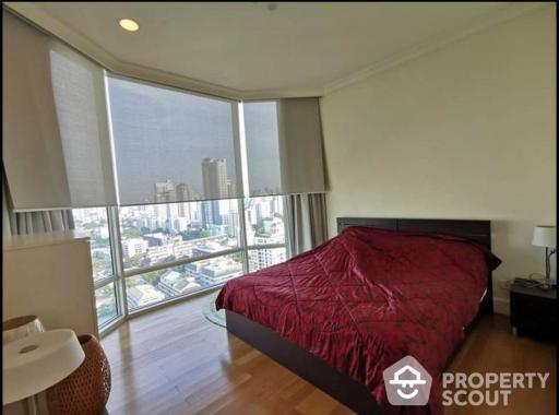 2-BR Condo at Royce Private Residences near MRT Sukhumvit