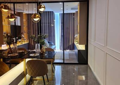 1-BR Condo at Noble Ploenchit near BTS Phloen Chit (ID 389759)