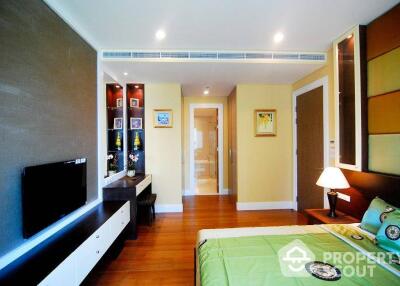 1-BR Condo at Bright Sukhumvit 24 Condominium near MRT Queen Sirikit National Convention Centre