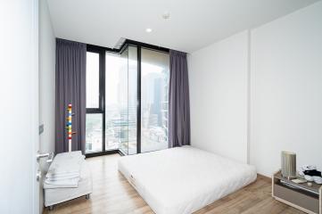 Decorated in Delicate Design with one bedroom with North facing unit on the 16th floor.