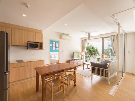 Stunning 2 bedroom unit with swimming pool view and sea view