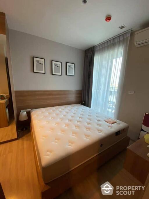 1-BR Condo at Rhythm Sathorn near BTS Saphan Taksin