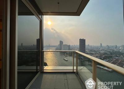 2-BR Condo at Four Seasons Private Residences Bangkok near BTS Saphan Taksin