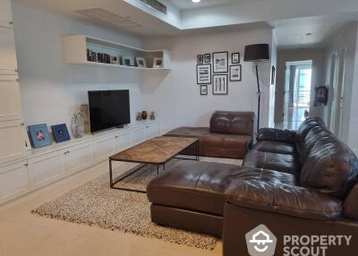 3-BR Condo at La Vie En Rose Place Condominium near BTS Thong Lor